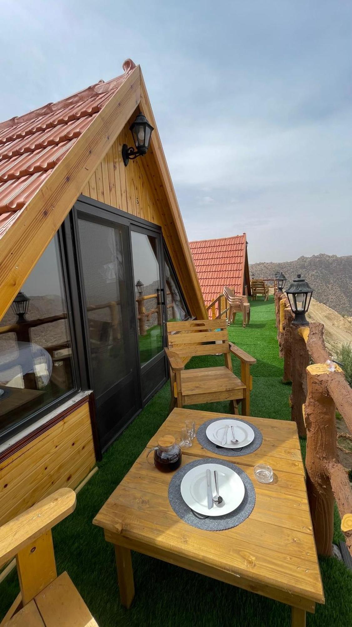 Dana Luxury Huts Hotel Екстериор снимка